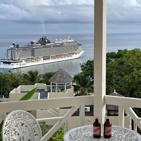 Hummingbird Retreat - Luxury Oceanview Apt, 7-Minute Walk To Beach Ocho Rios Buitenkant foto
